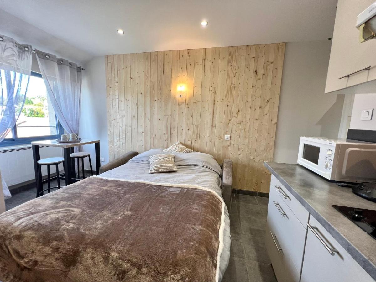 Appart Hotel Cozy Proche Centre, Parking Монбельяр Экстерьер фото